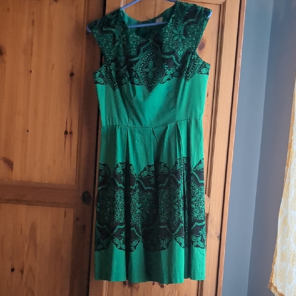 Tristan Dresses & Skirts - Tristan Emerald Green and Black Patterned Midi Dress